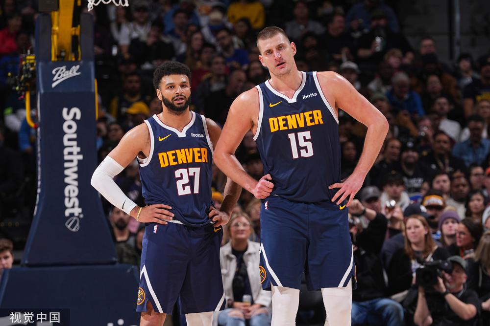 用实际表现 用实际表现