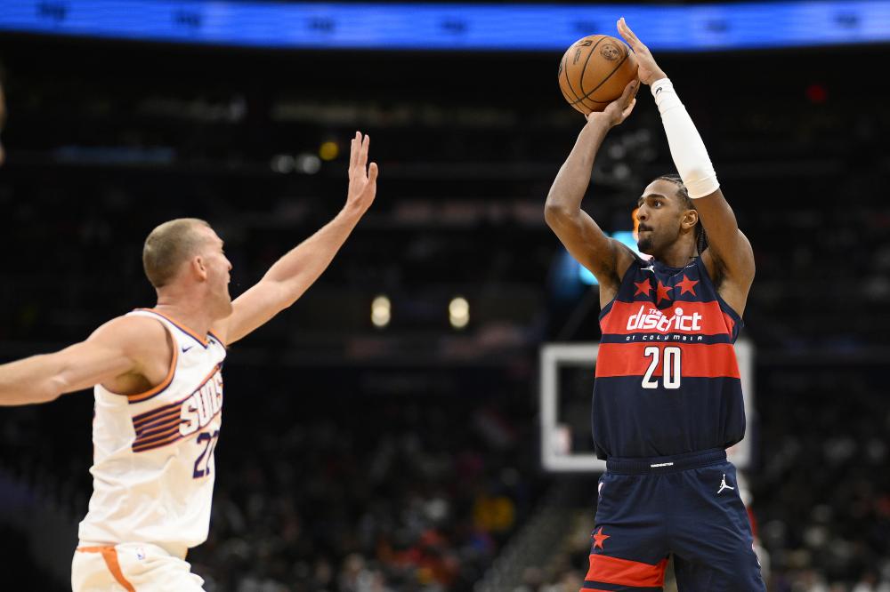 尤为引人注 尤为引人注