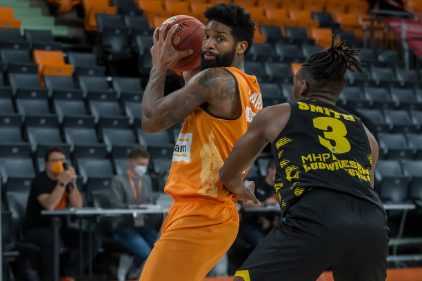 对于年轻球 对于年轻球